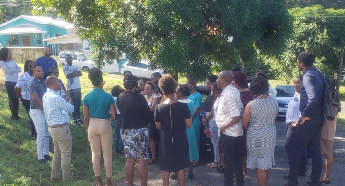 Student Injured As Masked Individuals With Machetes Show Up At Ciceron