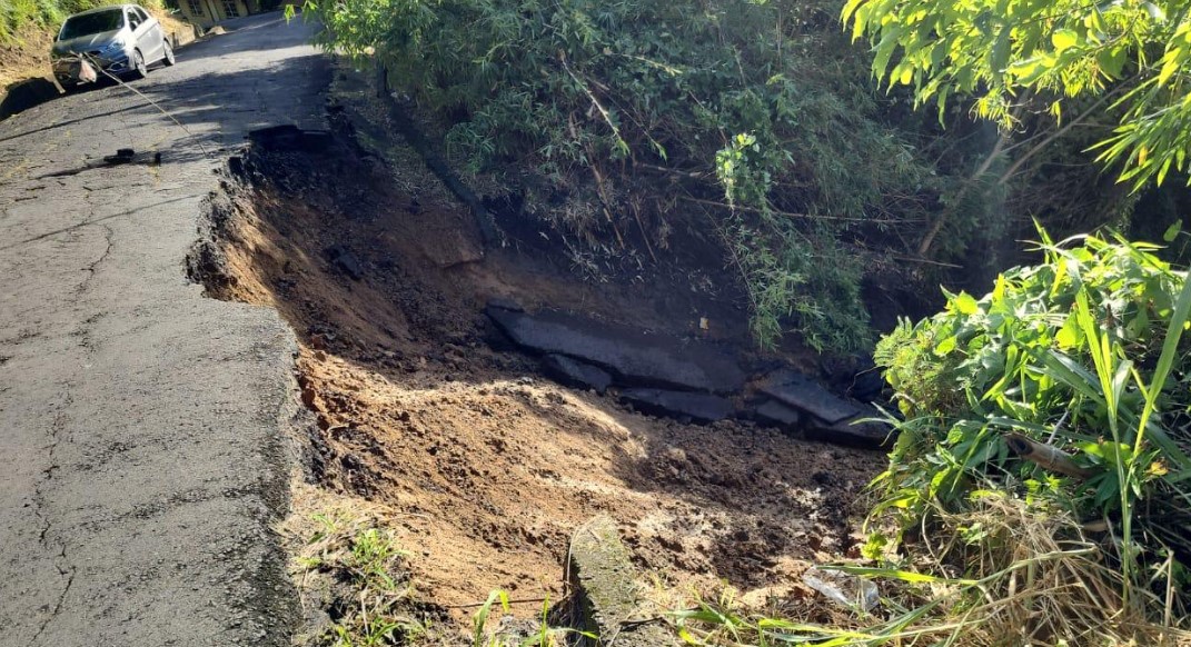 Bois Cachet road landslide.