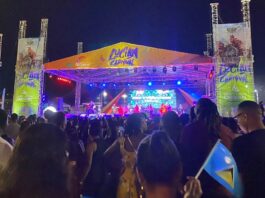 Crown stands near stage at Calypso finals.