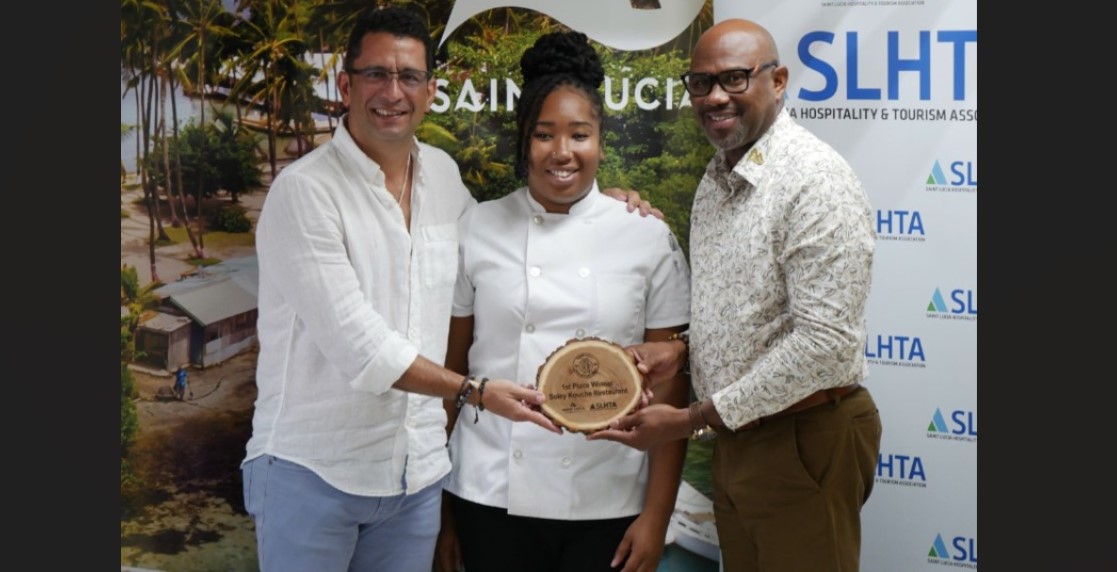 Foodie Fortnight winner receives award.