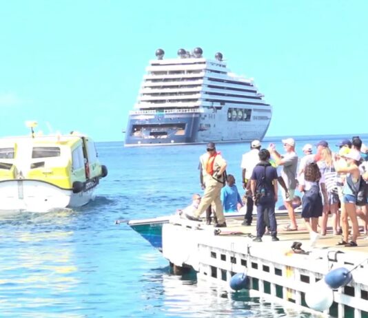 Soufriere cruise ship welcome