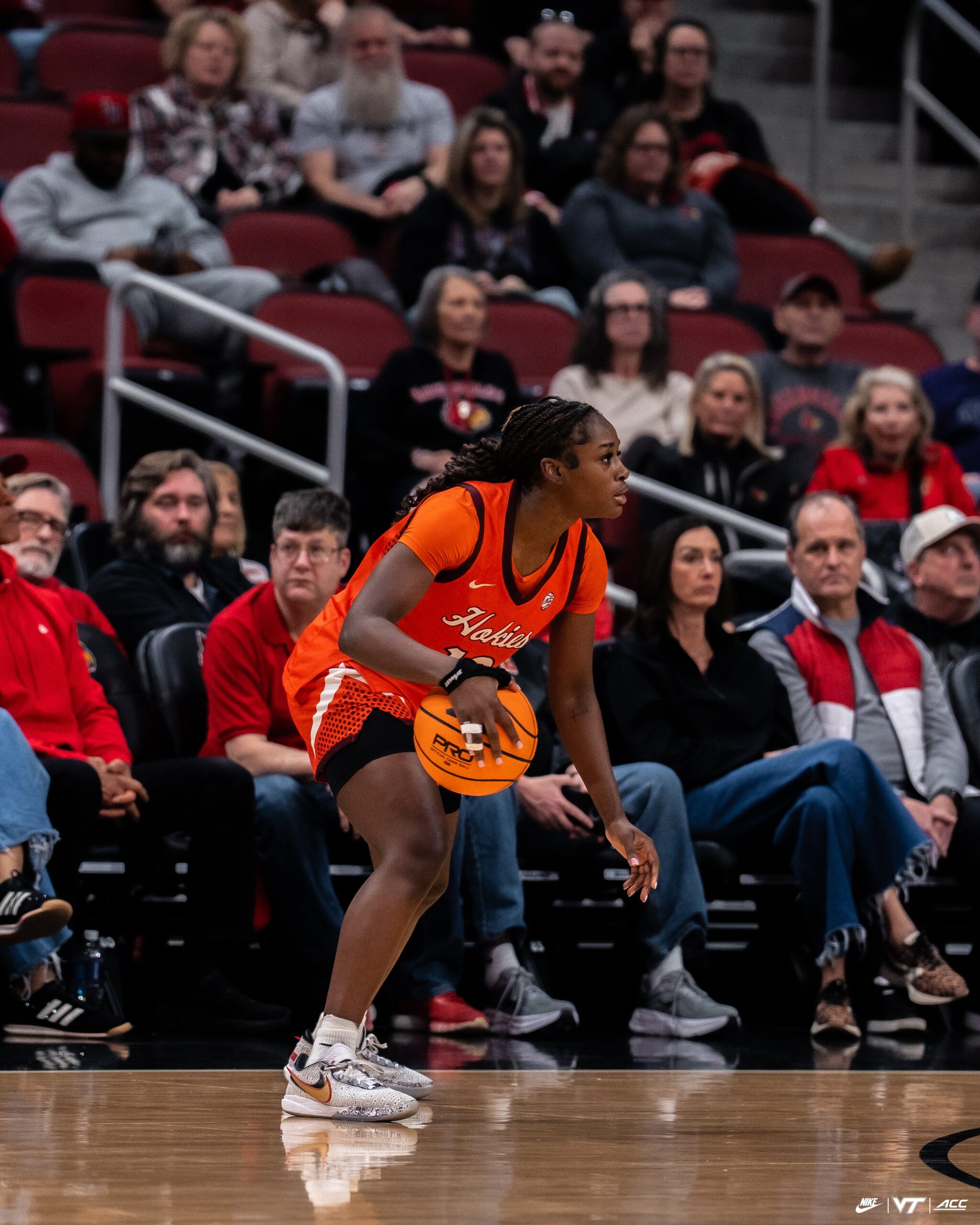 Suffren stars again as Hokies win in college hoops