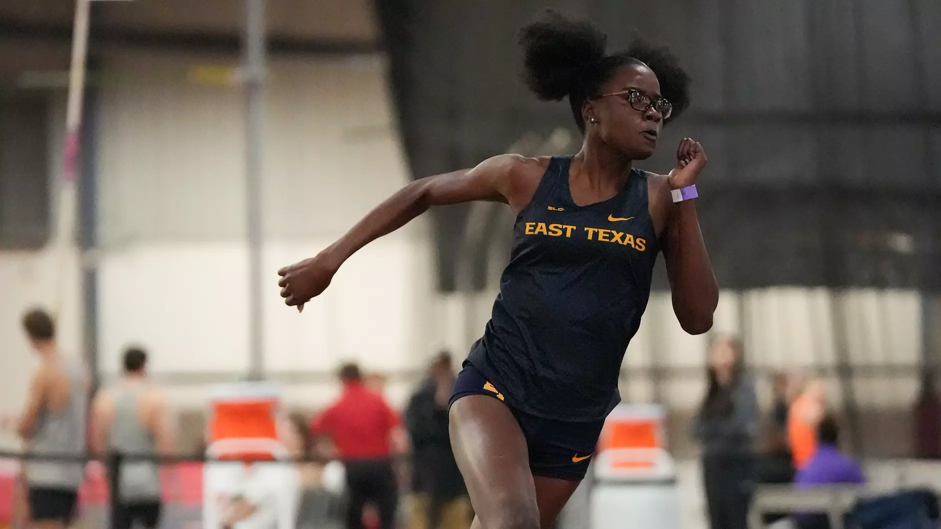 Jacobie sets school record, makes Commonwealth standard