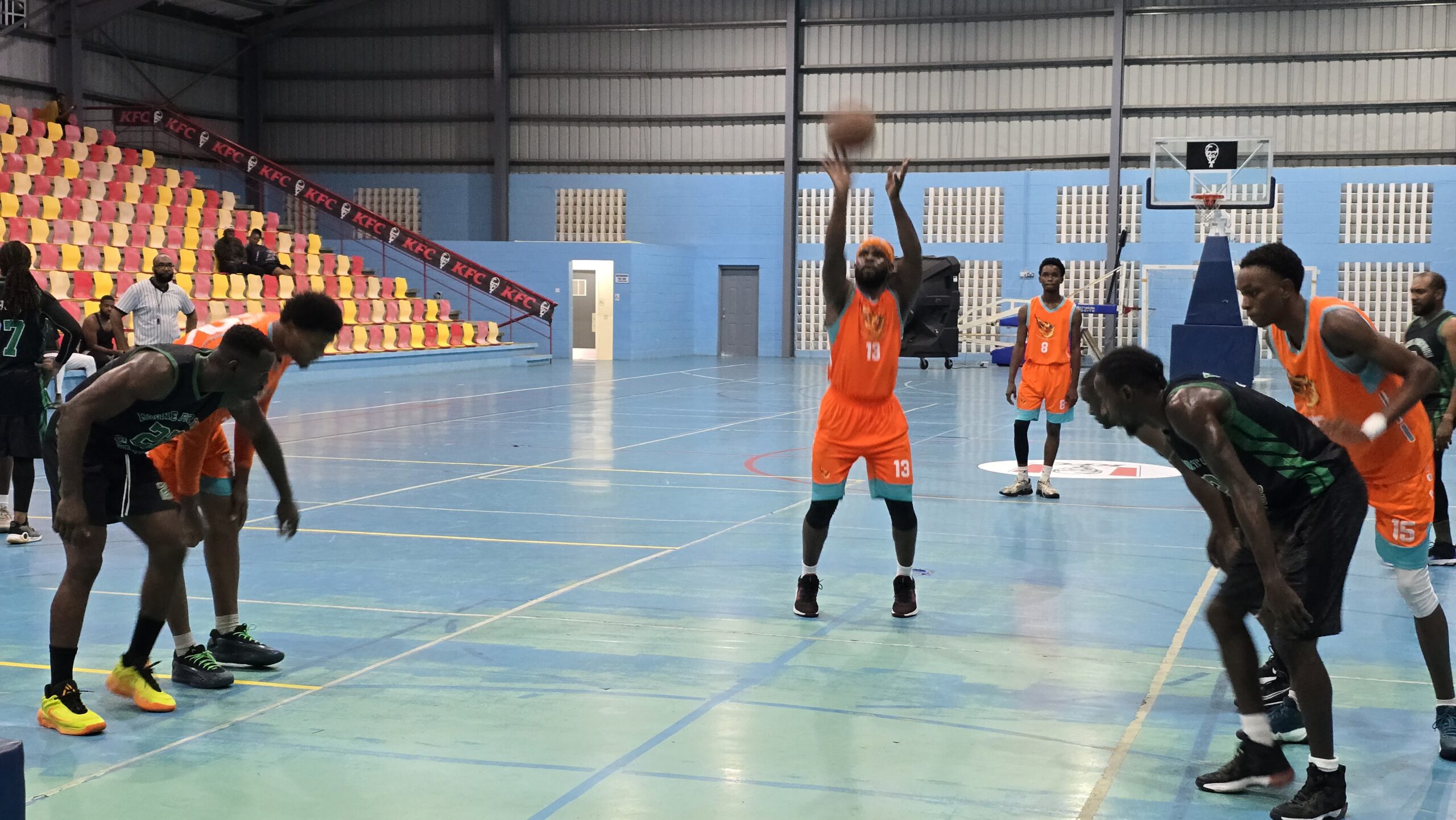 Kings stay top of basketball table