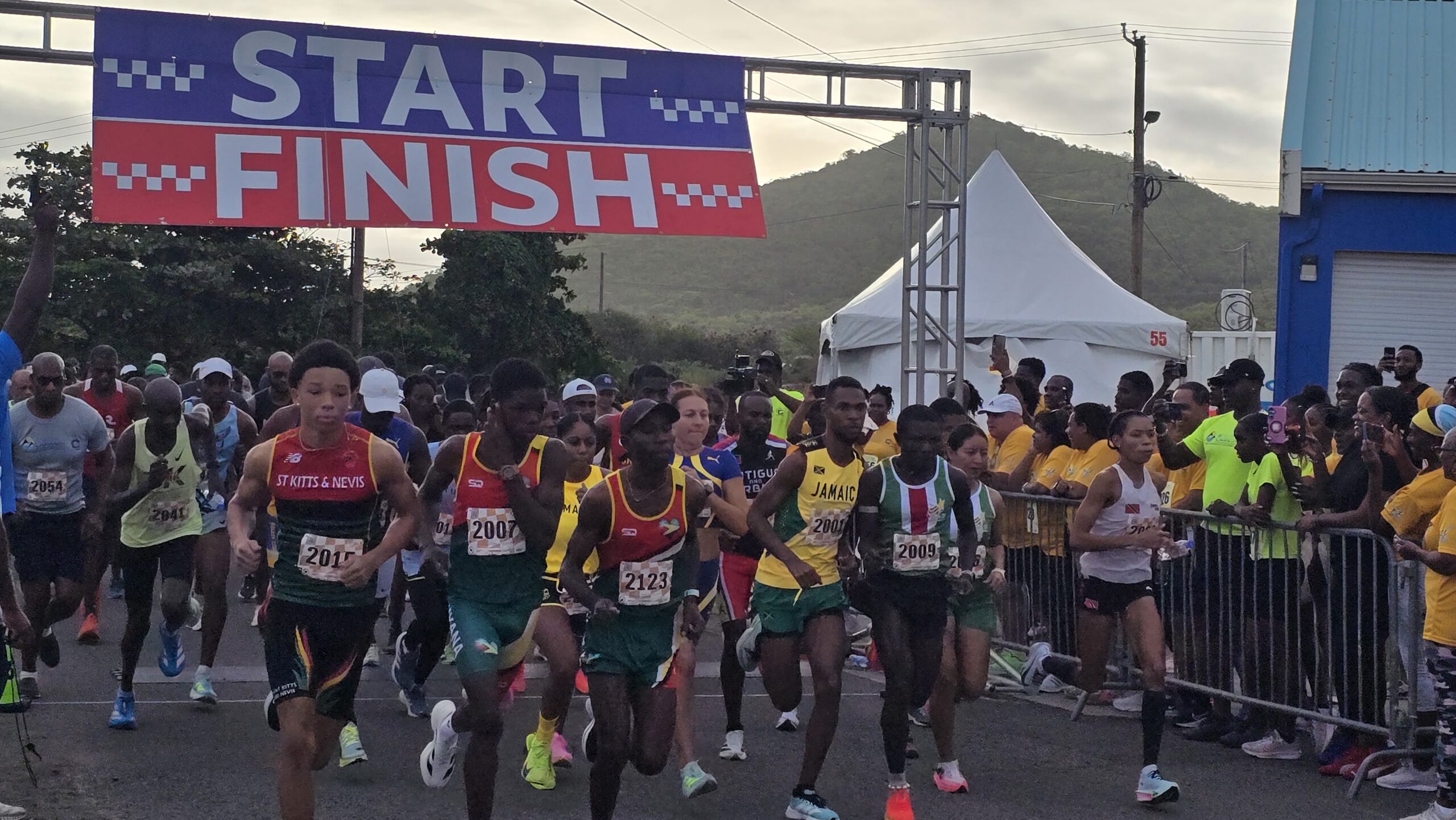 Gordon, Robinson capture CARICOM 10K elite titles