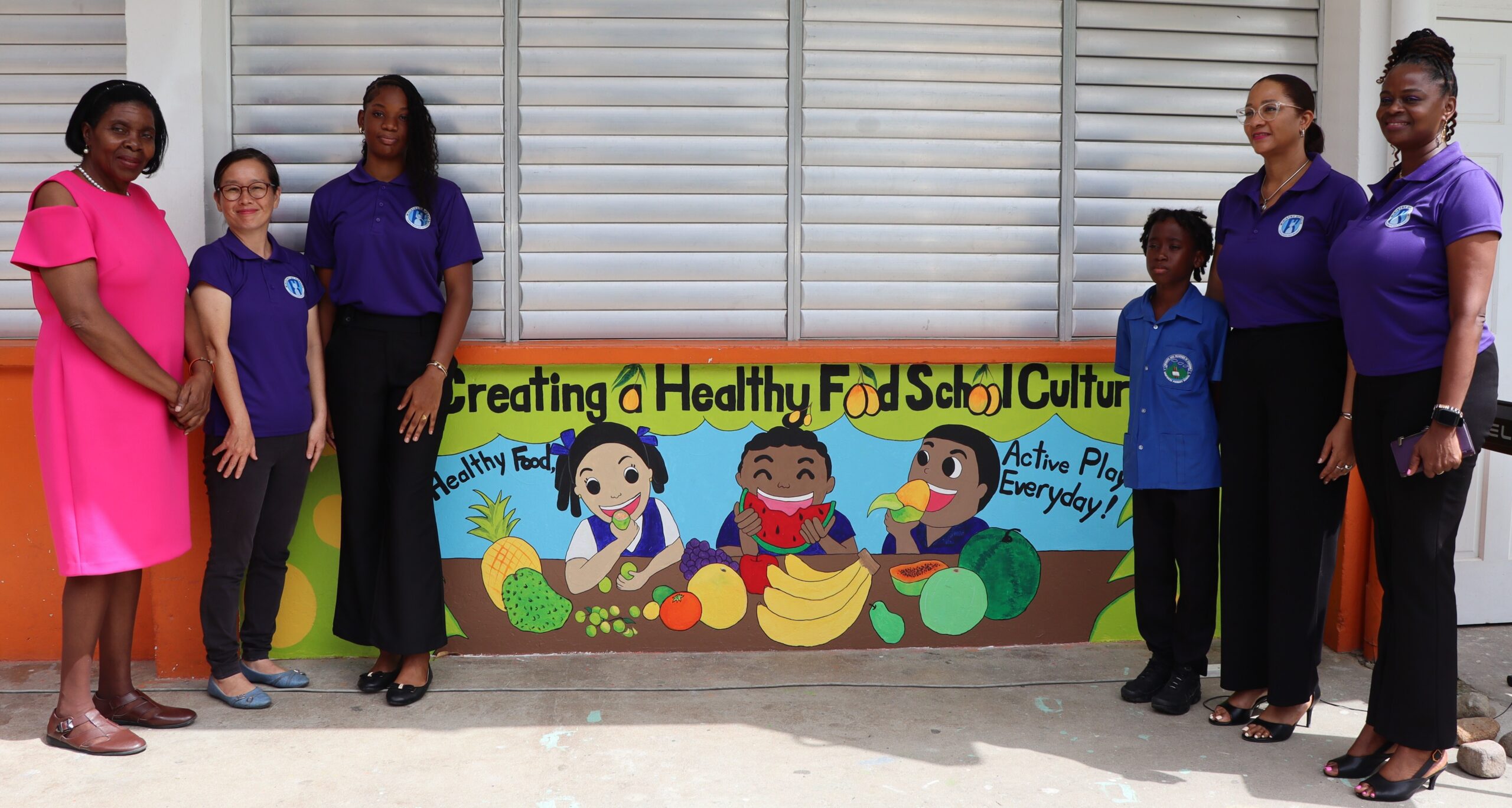 Healthy eating mural unveiled at Soufriere Primary School