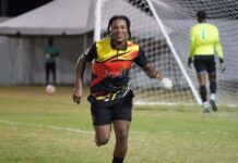 VFS maintains lead; La Clery closes in